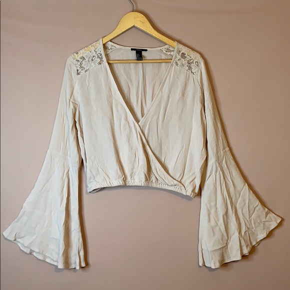 CREAM ‘FOREVER 21’ CROP TOP!! - Picture 2 of 6